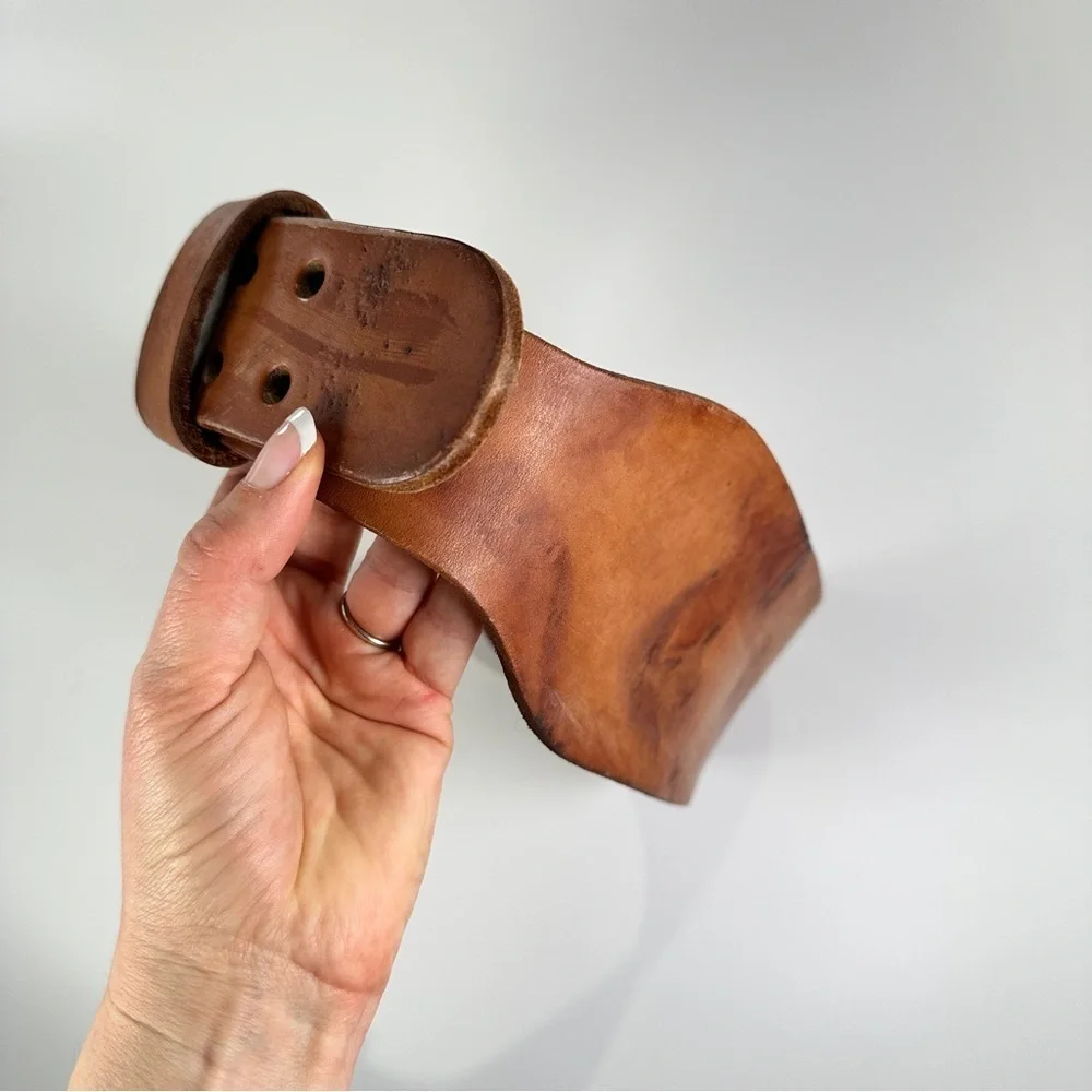 Men's Distressed Tan Leather Belt